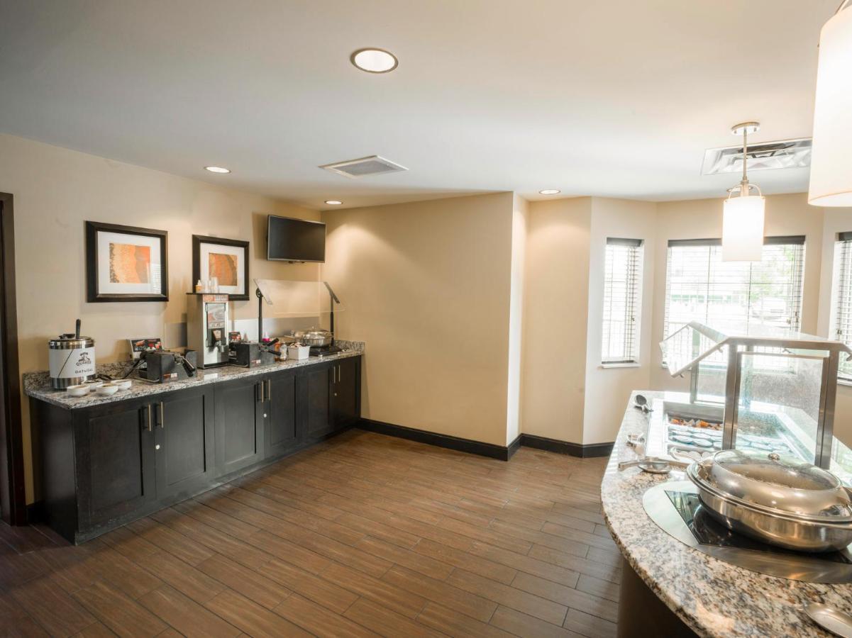 Staybridge Suites West Edmonton By Ihg Eksteriør billede